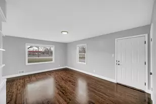 699 State St, Gary, IN 46403 - Photo 17