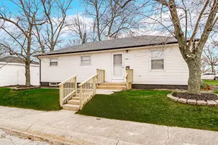 699 State St, Gary, IN 46403 - Photo 1