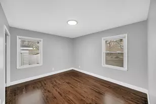 699 State St, Gary, IN 46403 - Photo 13