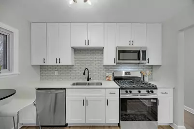 936 E 52nd Avenue, Gary, IN 46410 - Photo 11