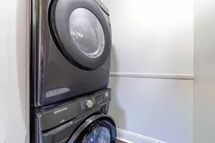 529 Lake St, Hobart, IN 46342 - Photo 23