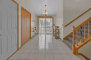 1270 97th Pl, Crown Point, IN 46307 - Photo 3