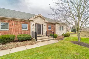 3702 Westbridge Dr, Valparaiso, IN 46383 - Photo 3