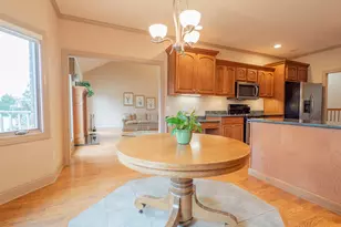 3702 Westbridge Dr, Valparaiso, IN 46383 - Photo 11