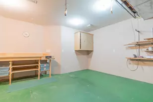 3702 Westbridge Dr, Valparaiso, IN 46383 - Photo 23