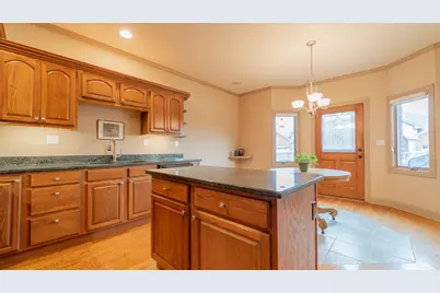 3702 Westbridge Drive, Valparaiso, IN 46383 - Photo 7