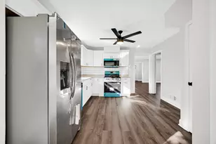 8309 Northcote Ave, Munster, IN 46321 - Photo 3