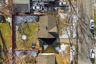 7713 Chestnut Ave, Hammond, IN 46324 - Photo 3