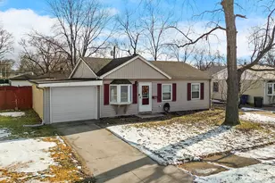 7713 Chestnut Ave, Hammond, IN 46324 - Photo 1