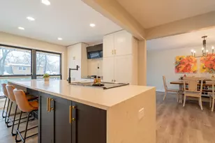 1324 Vivian Ln, Munster, IN 46321 - Photo 21