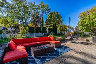 1324 Vivian Ln, Munster, IN 46321 - Photo 59