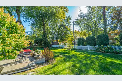 1324 Vivian Lane, Munster, IN 46321 - Photo 3