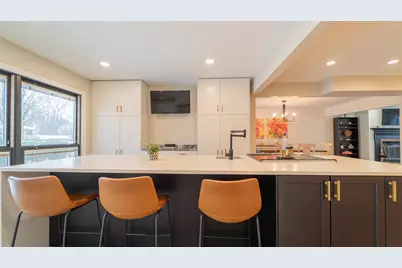 1324 Vivian Lane, Munster, IN 46321 - Photo 11