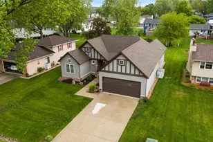 3467 Highland Ct, Crown Point, IN 46307 - Photo 7