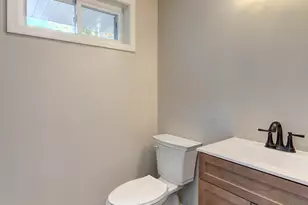 737 Center St, Crown Point, IN 46307 - Photo 11