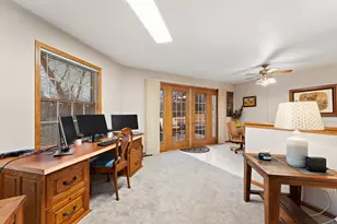 1151 Vanderburgh St, Valparaiso, IN 46385 - Photo 11