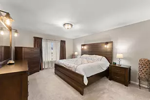 1151 Vanderburgh St, Valparaiso, IN 46385 - Photo 5