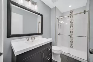 901 Robin Ct, Dyer, IN 46311 - Photo 15