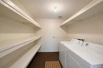 2013 45th Street #101, Highland, IN 46322 - Photo 9