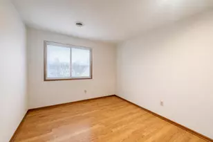 2013 45th St, Highland, IN 46322 - Photo 7