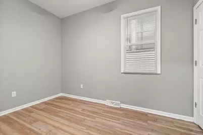 4908 Grasselli Avenue, East Chicago, IN 46312 - Photo 13