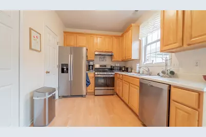 2898 Cambridge Way, Highland, IN 46322 - Photo 7