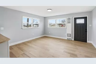 1101 Sycamore Street, Crown Point, IN 46307 - Photo 5