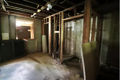 516 Ridgeland Avenue, Michigan City, IN 46360 - Photo 13