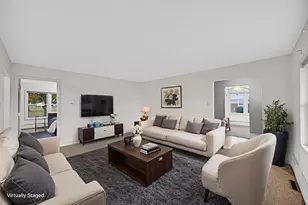 204 N Main St, Kouts, IN 46347 - Photo 3