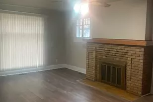 302 Lafayette St, Valparaiso, IN 46383 - Photo 7