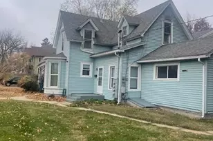 302 Lafayette St, Valparaiso, IN 46383 - Photo 3