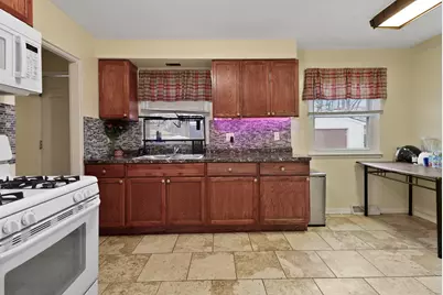 5950 Hayes Place, Merrillville, IN 46410 - Photo 7