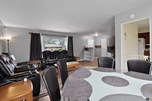 5950 Hayes Pl, Merrillville, IN 46410 - Photo 5