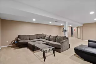 5950 Hayes Pl, Merrillville, IN 46410 - Photo 15