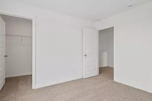 444 Fry St, Hebron, IN 46341 - Photo 25