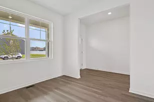 444 Fry St, Hebron, IN 46341 - Photo 7