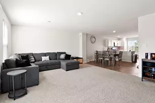 10743 Violette Wy, Saint John, IN 46373 - Photo 11