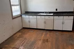 10352 N 300 E, La Porte, IN 46350 - Photo 5