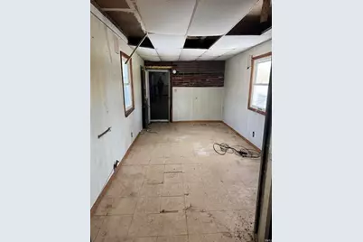 10352 N 300 E, La Porte, IN 46350 - Photo 11