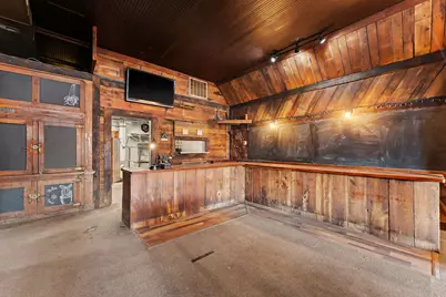 23708 Parrish Avenue, Schneider, IN 46376 - Photo 7