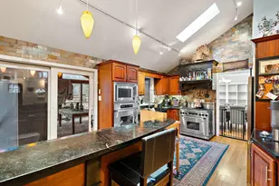 733 S Indiana Ave, Griffith, IN 46319 - Photo 11