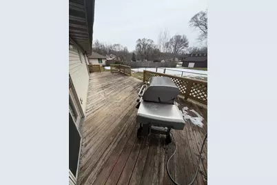 2639 E 9th Place, Hobart, IN 46342 - Photo 23