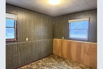 1110 N 550 E, Demotte, IN 46310 - Photo 35