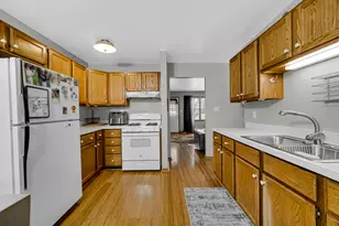 234 Keilman St, Dyer, IN 46311 - Photo 7