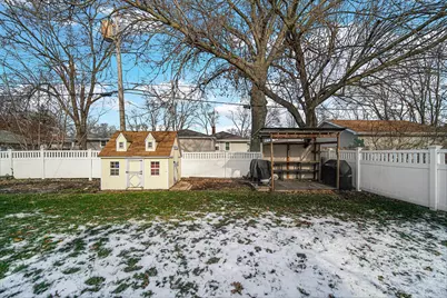 241 Lawndale Drive, Munster, IN 46321 - Photo 21