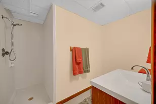 130 Wheatridge Rd, Valparaiso, IN 46385 - Photo 33