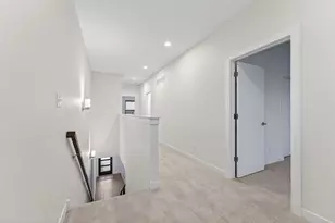 347 Sawgrass Dr, Crown Point, IN 46307 - Photo 13