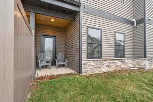 347 Sawgrass Dr, Crown Point, IN 46307 - Photo 25