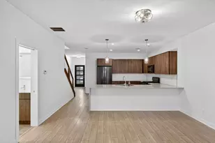 347 Sawgrass Dr, Crown Point, IN 46307 - Photo 11