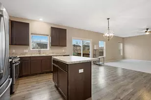 2184 W 129th Pl, Crown Point, IN 46307 - Photo 9